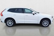 Volvo XC60 B4 D AWD Momentum Pro