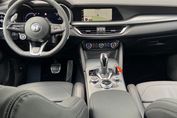 Alfa Romeo Stelvio Turbo Veloce Q4