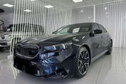 BMW Seria 5 M5