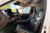 Volvo XC60 T8 Plug-In Hybrid AWD Ultimate Dark aut