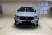 Volvo XC40 B4 Plus Black Edition