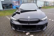 BMW Seria 3 Touring 330i xDrive M Sport