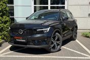 Volvo XC40 B3 Plus Dark
