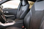 BMW Seria 3 320d xDrive M Sport