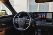 Lexus ES 300h Business Edition