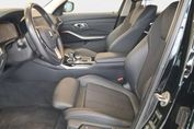 BMW Seria 3 318i aut