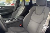 Volvo XC60 B4 D AWD Momentum Pro