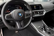 BMW Seria 3 Touring 318d Sport Line