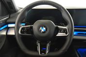 BMW Seria 5 540d xDrive M Sport