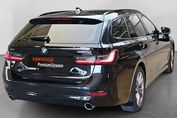 BMW Seria 3 Touring 320d xDrive Sport Line
