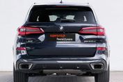 BMW X5 M50d