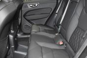 Volvo XC60 B5 AWD Plus Dark