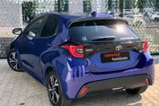 Toyota Yaris Hybrid Style