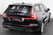 Volvo V60 Cross Country D4 AWD