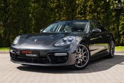 Porsche Panamera 4S Sport Turismo