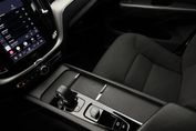 Volvo XC60 B4 B Momentum Pro aut