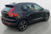 Volvo XC40 B3 B Plus Dark