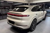 Porsche Cayenne Coupe E-Hybrid  Black Edition