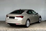 Skoda Octavia Selection Edition 130 1.5 TSI mHEV DSG