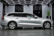 Volvo V60 B4 B Momentum Pro