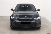BMW Seria 3 330i xDrive M Sport