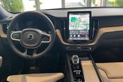 Volvo XC60 B5 B AWD Plus Dark