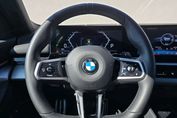 BMW Seria 5 520d xDrive M Sport aut