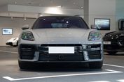 Porsche Panamera 4 E-Hybrid