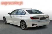 BMW Seria 3 318i