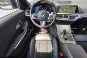 BMW Seria 3 330i xDrive M Sport sport-aut
