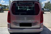 Toyota Proace City Verso Family MT6
