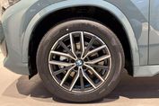 BMW iX1 xDrive30 M Sport