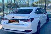 Lexus ES 300h Business Edition