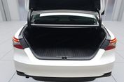 Toyota Camry Hybrid Prestige CVT