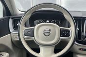 Volvo XC60 D4 Momentum Pro aut