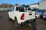 Toyota HiLux Double Cab DLX 4x4