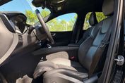 Volvo XC60 B5 B AWD Plus Black Edition aut