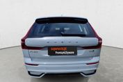 Volvo XC60 B5 B AWD Plus Dark aut