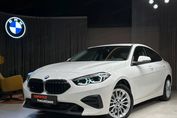BMW Seria 2 220i Advantage aut
