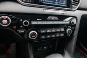 Kia Sportage 1.6 CRDI 2WD DCT