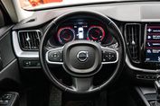 Volvo XC60 D4 Momentum Pro
