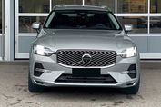 Volvo XC60 T8 Plug-In Hybrid AWD Ultra Bright