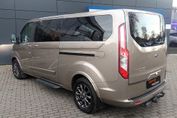 Ford Tourneo Custom L2H1 Titanium