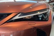 Lexus UX 300h F Sport Design Hybrid Dynamic Force
