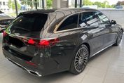 Mercedes Klasa E 300 e AMG Estate