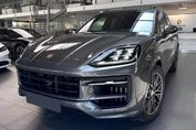 Porsche Cayenne E-Hybrid Black Edition