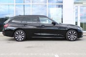 BMW Seria 3 Touring 320d Sport Line