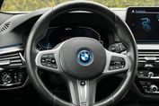 BMW Seria 5 530e xDrive M Sport sport-aut
