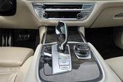 BMW Seria 7 750i xDrive