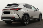 Lexus NX 350h Omotenashi 2.5 Hybrid AWD